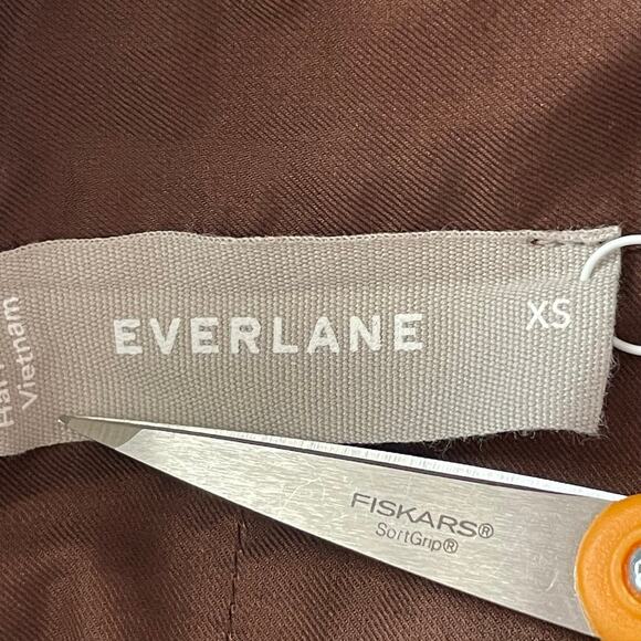 Everlane Boxy Long Sleeve Button Down Shirt Women XS BrownThe Woven Pajama Top - Picture 9 of 9